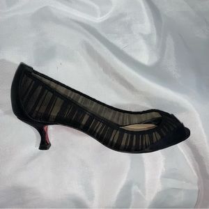 CHRISTIAN LOUBOUTIN size 35.5 Pour Vous 45 black silk crêpe peep toe kitten heel